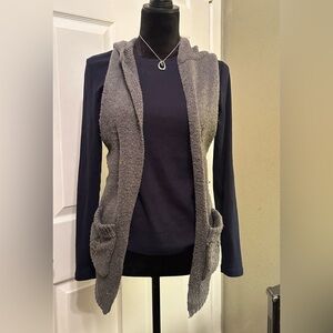 Elegant Gray Women's Hooded Cardigan